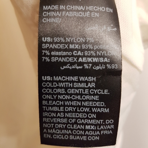 Chico's Traveller's women's size 1 or Medium zebra tank NWT - Picture 3 of 7